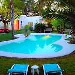 Nature Villa-25min From Villa Valencia