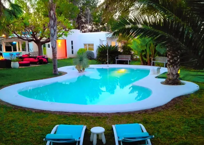 Nature Villa-25min From Villa Valencia